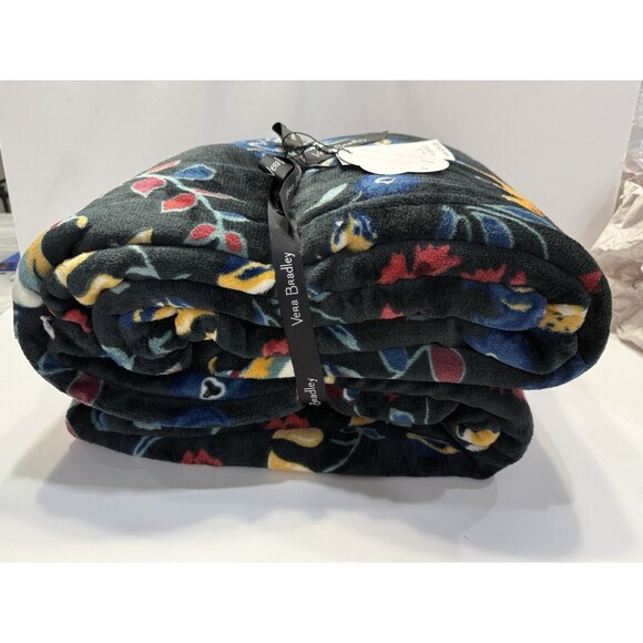 Vera Bradley Enchanting Dream Cozy Unicorn Plush Throw Blanket 72"x 50" Black - Picture 7 of 7